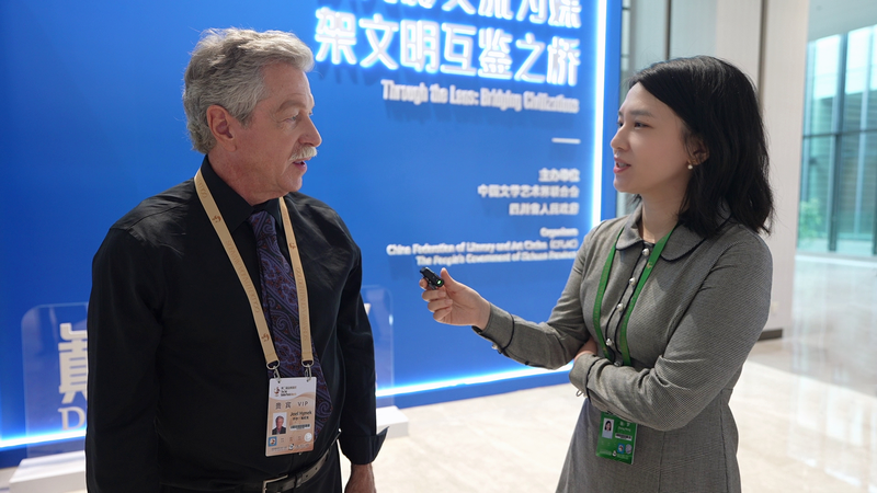 U_S__VFX_Expert_Highlights_Cultural_Exchange_at_Golden_Panda_Awards_poster - Khabar Asia U_S__VFX_Expert_Highlights_Cultural_Exchange_at_Golden_Panda_Awards video poster