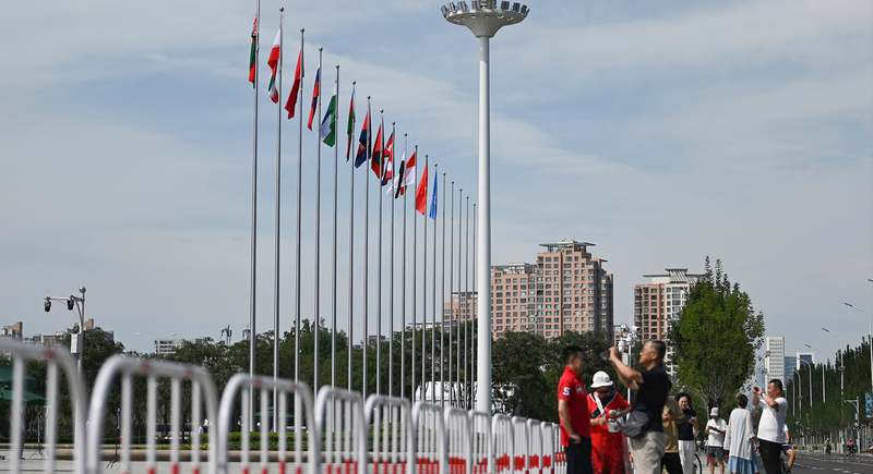 Xi_Jinping_Proposes_Global_Governance_Initiative_at_SCO__Summit