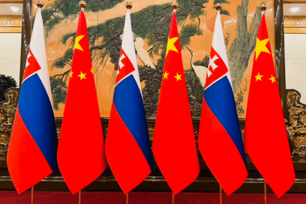 Xi Jinping, Slovak PM Fico Strengthen Ties in Beijing Meeting Xi_Jinping__Slovak_PM_Fico_Strengthen_Ties_in_Beijing_Meeting