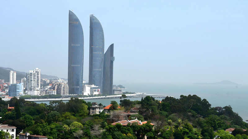 Xiamen_s_Shimao_Strait_Tower__A_Beacon_of_Coastal_Innovation video poster