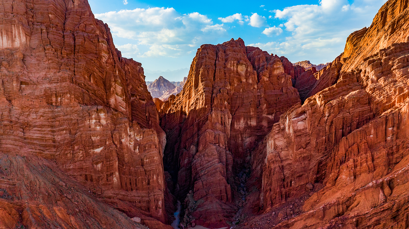 Xinjiang_s_Canyon_of_Colors__Aksu_s_Natural_Masterpiece_Unveiled