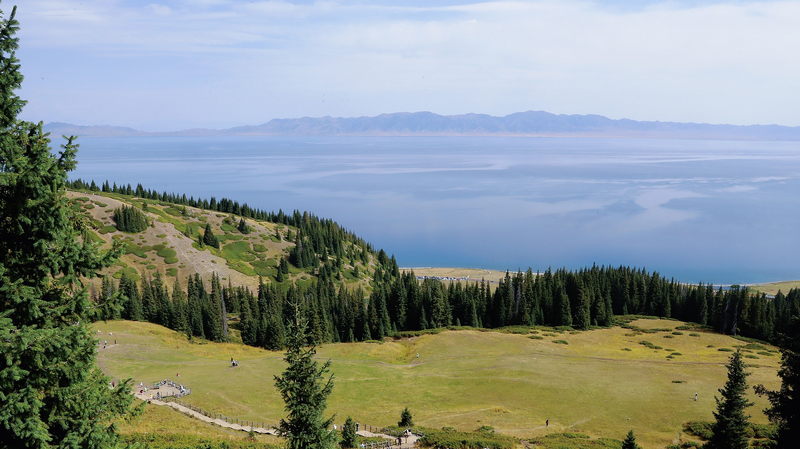 Xinjiang_s_Songshutou__Where_Mist_Meets_Majesty_at_Sayram_Lake_poster - Khabar Asia Xinjiang_s_Songshutou__Where_Mist_Meets_Majesty_at_Sayram_Lake video poster