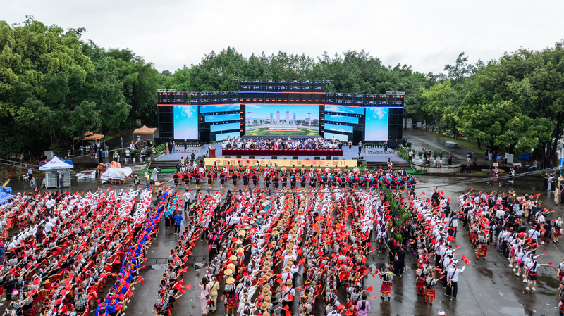 Vibrant Jingpo Culture Shines at China’s Munao Zongge Festival video poster