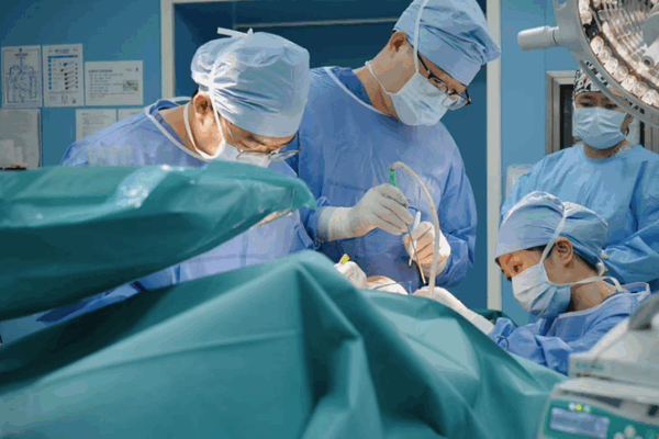 China Pioneers Breakthrough in Microtia Treatment China_Pioneers_Breakthrough_in_Microtia_Treatment