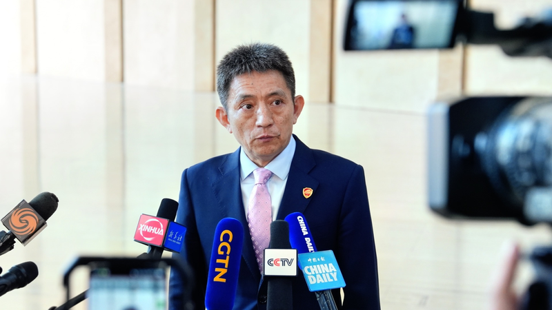 China__US_Hold__Candid__Trade_Talks_Amid_Economic_Tensions_poster - Khabar Asia China__US_Hold__Candid__Trade_Talks_Amid_Economic_Tensions video poster