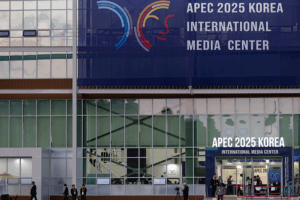 China_s_APEC_Leadership_Drives_Asia_Pacific_Growth__Experts_Say