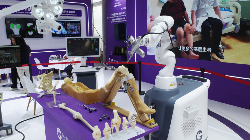 China’s Brain-Computer Interface Breakthrough Transforms Lives China_s_Brain_Computer_Interface_Breakthrough_Transforms_Lives