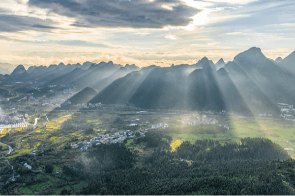 China’s Wanfenglin: A Geological Wonder & Cultural Gem China_s_Wanfenglin__A_Geological_Wonder___Cultural_Gem video poster