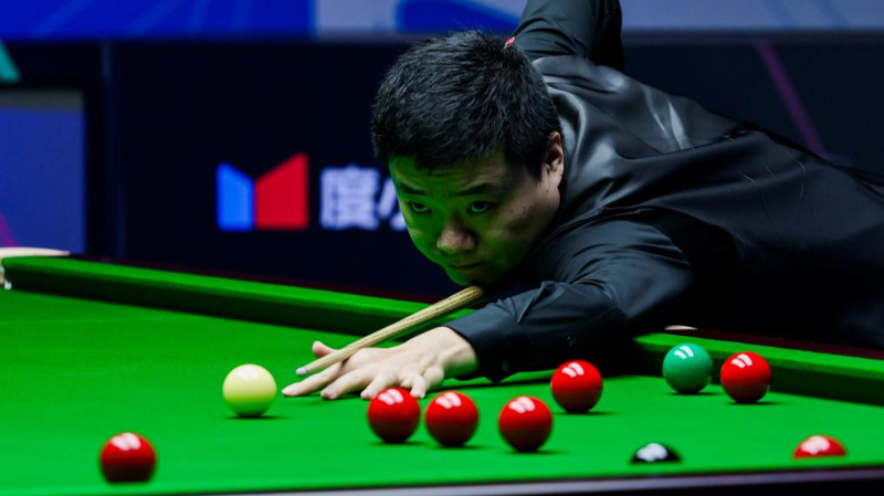 Chinese Snooker Star Ding Junhui Advances at Xi’an Grand Prix Chinese_Snooker_Star_Ding_Junhui_Advances_at_Xi_an_Grand_Prix