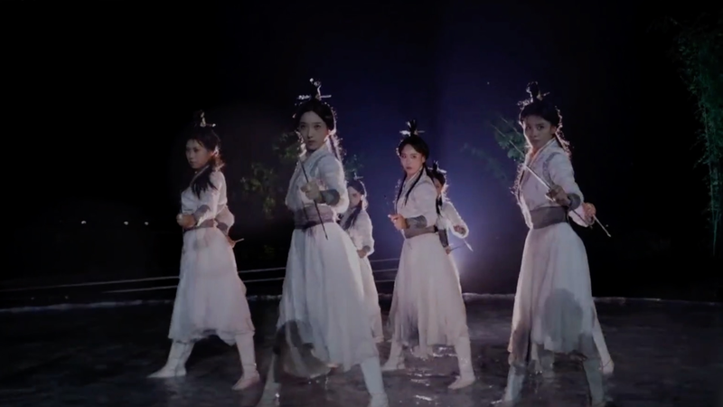 Emei Kung Fu Girls Reignite Classic Song with Martial Arts at Mid-Autumn Gala Emei_Kung_Fu_Girls_Reignite_Classic_Song_with_Martial_Arts_at_Mid_Autumn_Gala video poster
