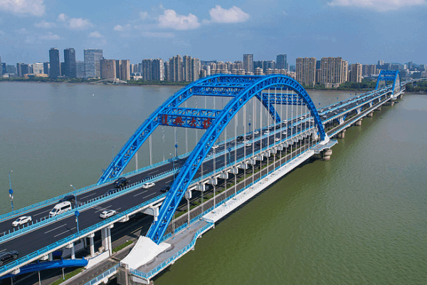 Hangzhou’s Fuxing Bridge: A Symbol of Urban Harmony and Progress Hangzhou_s_Fuxing_Bridge__A_Symbol_of_Urban_Harmony_and_Progress video poster