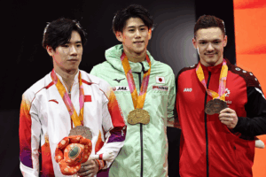 Hashimoto_Clinches_Historic_Third_Gymnastics_Gold__China_s_Zhang_Takes_Silver - Khabar Asia Hashimoto_Clinches_Historic_Third_Gymnastics_Gold__China_s_Zhang_Takes_Silver