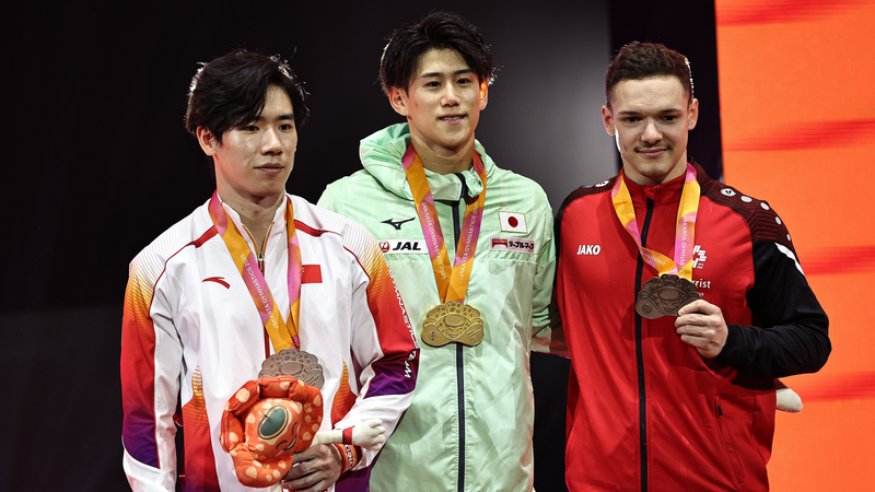 Hashimoto_Clinches_Historic_Third_Gymnastics_Gold__China_s_Zhang_Takes_Silver - Khabar Asia Hashimoto_Clinches_Historic_Third_Gymnastics_Gold__China_s_Zhang_Takes_Silver