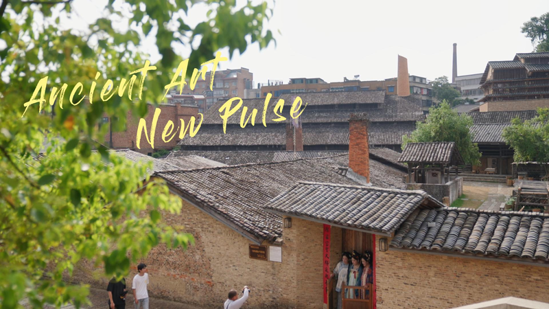 Jingdezhen__Ancient_Porcelain_Capital_Embraces_Modern_Innovation video poster