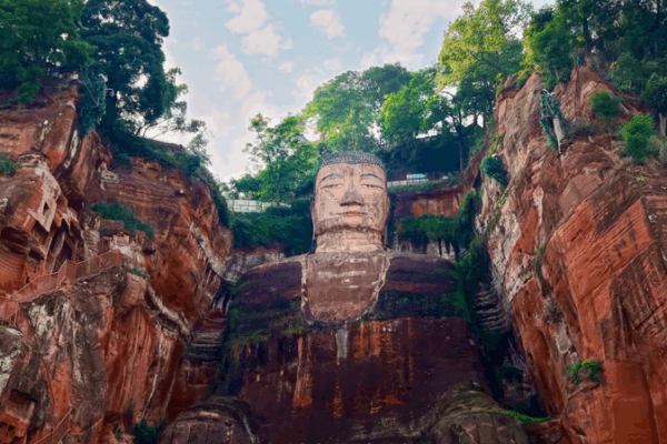 Leshan Giant Buddha: A Monumental Marvel of Ancient Asia Leshan_Giant_Buddha__A_Monumental_Marvel_of_Ancient_Asia video poster