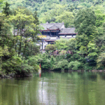 Live__Discover_Serenity_at_Yuecheng_Lake_in_Mount_Qingcheng_poster-1 - Khabar Asia Live__Discover_Serenity_at_Yuecheng_Lake_in_Mount_Qingcheng video poster
