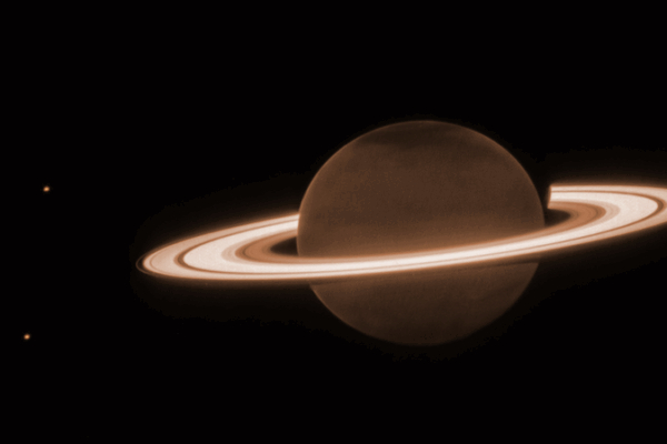 New Clues Suggest Saturn’s Moon Enceladus Could Harbor Life New_Clues_Suggest_Saturn_s_Moon_Enceladus_Could_Harbor_Life