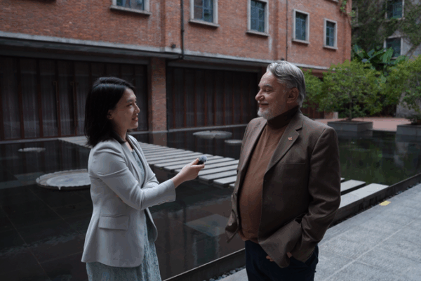 North Macedonia Eyes Cultural Exchange with China’s Porcelain Capital Jingdezhen North_Macedonia_Eyes_Cultural_Exchange_with_China_s_Porcelain_Capital_Jingdezhen video poster