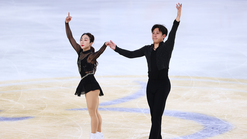 Olympic_Champions_Sui___Han_Shine_in_Comeback_at_Cup_of_China - Khabar Asia Olympic_Champions_Sui___Han_Shine_in_Comeback_at_Cup_of_China