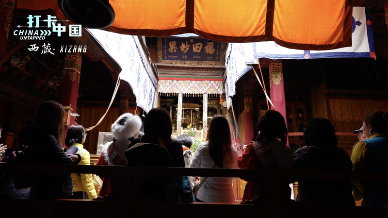 Potala Palace’s Ancient Phakpa Lhakhang: A 1,300-Year-Old Sacred Treasure Potala_Palace_s_Ancient_Phakpa_Lhakhang__A_1_300_Year_Old_Sacred_Treasure video poster