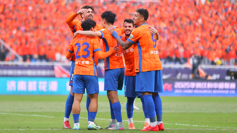 Shandong_Stuns_Shanghai_as_CSL_Title_Race_Intensifies - Khabar Asia Shandong_Stuns_Shanghai_as_CSL_Title_Race_Intensifies