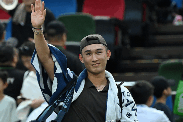 Shang Falls Short at Shanghai Masters as Zverev Suffers Shock Exit Shang_Falls_Short_at_Shanghai_Masters_as_Zverev_Suffers_Shock_Exit