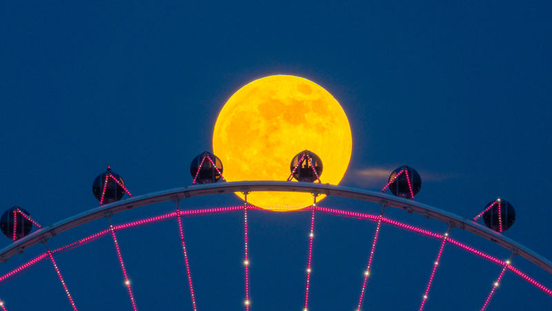 Supermoon Illuminates Mid-Autumn Festival Skies Across Asia Supermoon_Illuminates_Mid_Autumn_Festival_Skies_Across_Asia