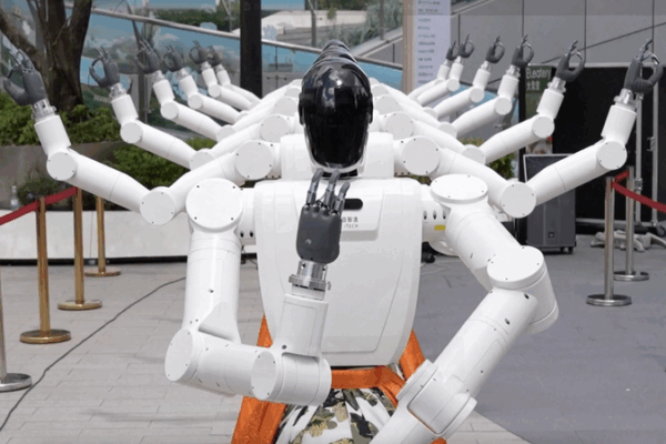 Tech Meets Tradition: Drones and Robots Light Up China’s National Day Tech_Meets_Tradition__Drones_and_Robots_Light_Up_China_s_National_Day video poster