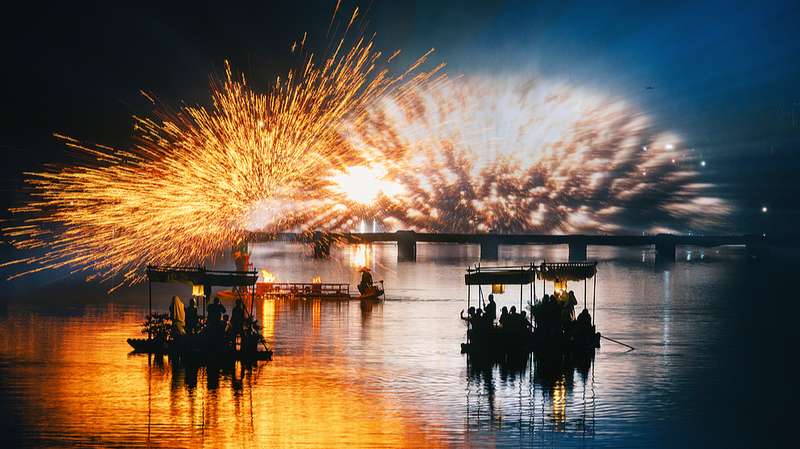 Tech_Transforms_China_s_National_Day_Travel_with_Immersive_Experiences