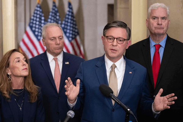 US_Government_Shutdown_Escalates_as_Trump_Threatens_Mass_Layoffs