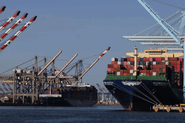 U.S. Port Fees on Chinese Vessels Spark Trade Tensions Debate U_S__Port_Fees_on_Chinese_Vessels_Spark_Trade_Tensions_Debate