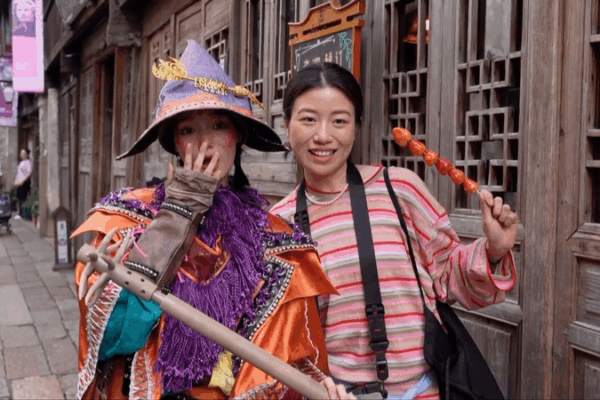 Wuzhen Theater Festival Unites Global Artists in Cultural Exchange Wuzhen_Theater_Festival_Unites_Global_Artists_in_Cultural_Exchange video poster