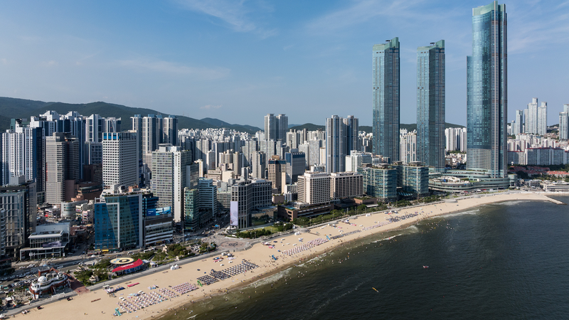 Xi_Jinping_Arrives_in_ROK_for_APEC_Leaders__Meeting-1 - Khabar Asia Xi_Jinping_Arrives_in_ROK_for_APEC_Leaders__Meeting