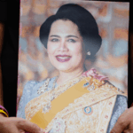 Xi_Jinping_Expresses_Condolences_Over_Passing_of_Thailand_s_Queen_Mother_Sirikit - Khabar Asia Xi_Jinping_Expresses_Condolences_Over_Passing_of_Thailand_s_Queen_Mother_Sirikit