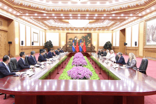 Xi Stresses China-Iceland Ties, Gender Equality at Beijing Summit Xi_Stresses_China_Iceland_Ties__Gender_Equality_at_Beijing_Summit video poster