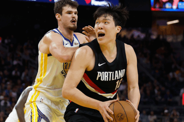 Yang Hansen’s NBA Debut: Promise Amid Growing Pains for Blazers Rookie Yang_Hansen_s_NBA_Debut__Promise_Amid_Growing_Pains_for_Blazers_Rookie