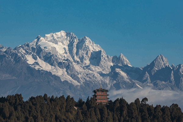 Yulong Snow Mountain: Yunnan’s Majestic Natural Wonder Yulong_Snow_Mountain__Yunnan_s_Majestic_Natural_Wonder video poster
