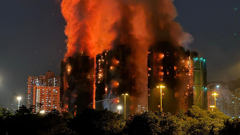 14_Dead_in_Hong_Kong_s_Tai_Po_Residential_Fire - Khabar Asia 14_Dead_in_Hong_Kong_s_Tai_Po_Residential_Fire