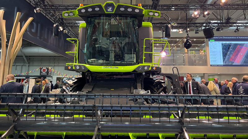 Agritechnica_2023_Unveils_Smart_Farming_Innovations_in_Hanover