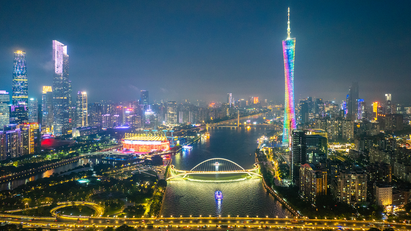 Canton_Tower_Lights_Up_Greater_Bay_Area_for_15th_National_Games video poster