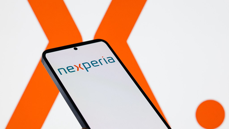 China_Considers_Chip_Export_Exemptions_Amid_Auto_Supply_Chain_Turmoil - Khabar Asia China_Considers_Chip_Export_Exemptions_Amid_Auto_Supply_Chain_Turmoil