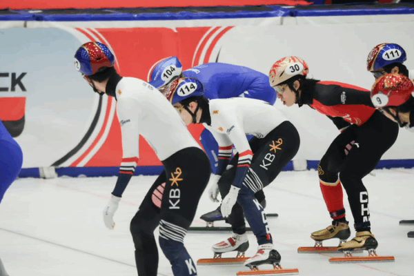China_Dominates_5000m_Relay_at_Short_Track_World_Tour