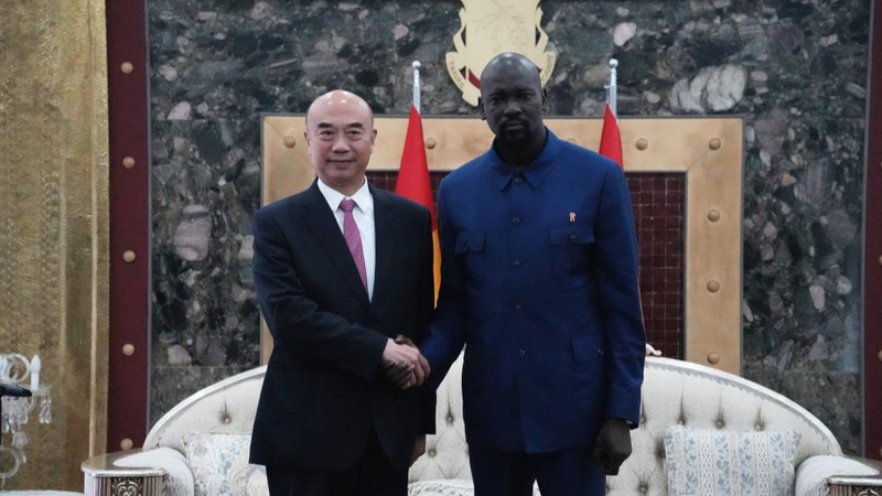 China__Guinea_Strengthen_Ties_with_Simandou_Iron_Ore_Milestone - Khabar Asia China__Guinea_Strengthen_Ties_with_Simandou_Iron_Ore_Milestone
