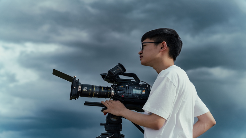 China’s Young Storm Chasers Redefine Documentary Filmmaking video poster