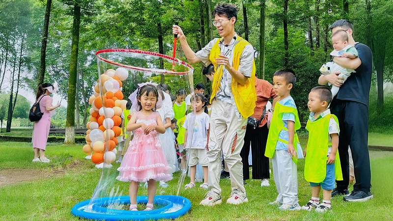 Empowering_Children_s_Rights_Through_Education_in_2025