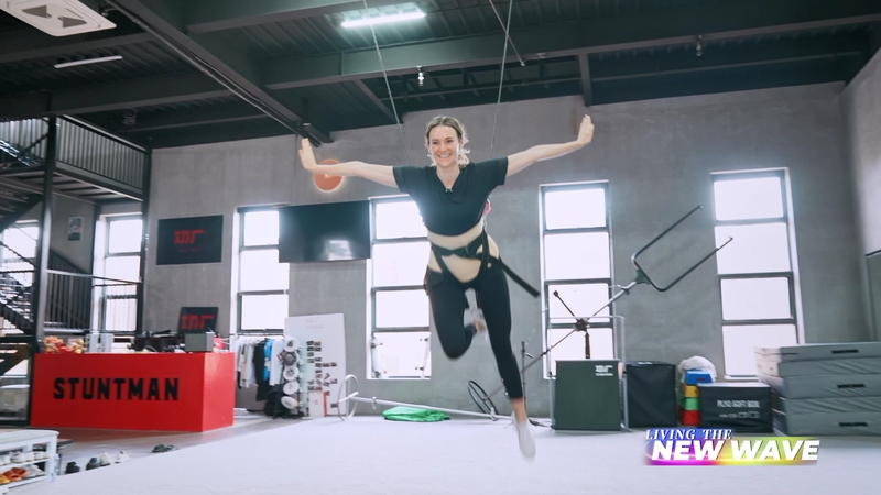 Foreign_Talent_Fuels_China_s_Film_Industry_Boom_in_2025_poster - Khabar Asia Foreign_Talent_Fuels_China_s_Film_Industry_Boom_in_2025 video poster