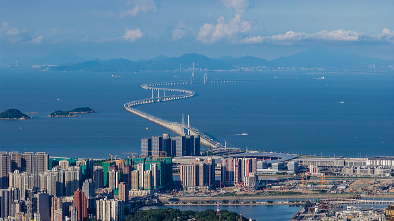 Hong_Kong_Zhuhai_Macao_Bridge_Boosts_Greater_Bay_Area_Integration_at_15th_National_Games_poster-1 - Khabar Asia Hong_Kong_Zhuhai_Macao_Bridge_Boosts_Greater_Bay_Area_Integration_at_15th_National_Games video poster
