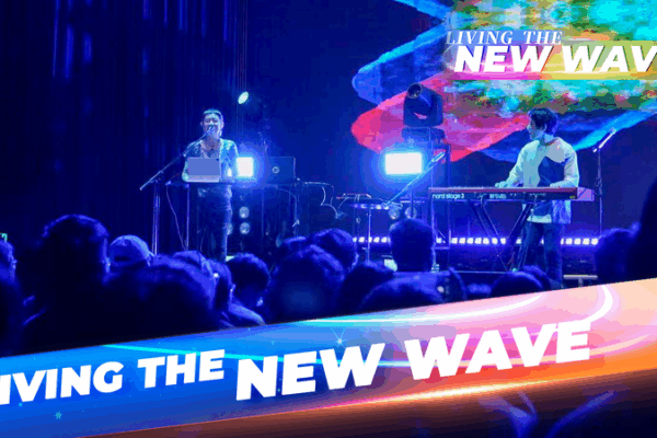 China’s Livehouse Boom: Where Nightlife Meets Cultural Revolution video poster