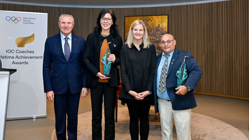 Lang_Ping_Honored_with_IOC_Coaches_Lifetime_Achievement_Award