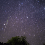 Leonid_Meteor_Shower_Peaks_Tonight__Your_Guide_to_2025_s_Celestial_Spectacle_poster - Khabar Asia Leonid_Meteor_Shower_Peaks_Tonight__Your_Guide_to_2025_s_Celestial_Spectacle video poster